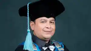 Prof-Kasmanto-Rinaldi-Kriminolog-Dosen-Pascasarja-FH-UIR.jpg