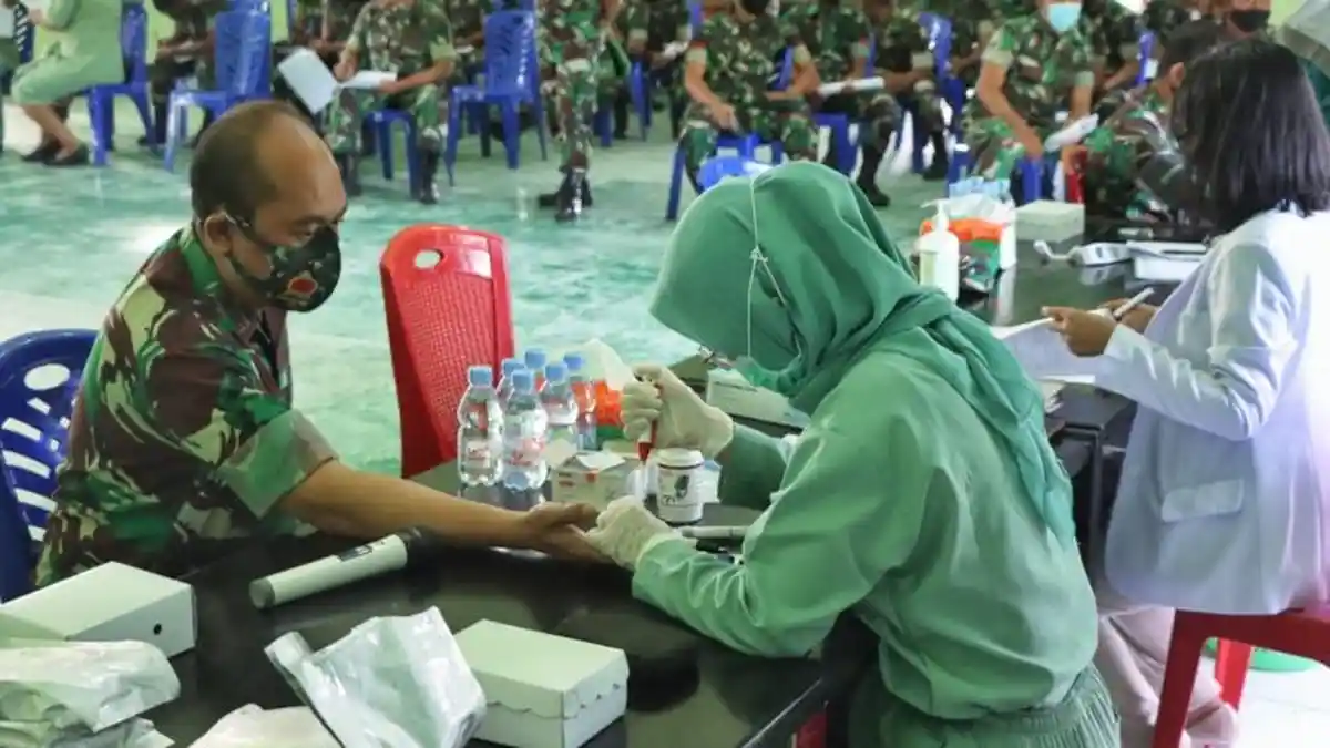 Sambut Hari Juang TNI, Kodim 1508 Halmahera Utara Gelar Donor Darah dan Bakti Sosial