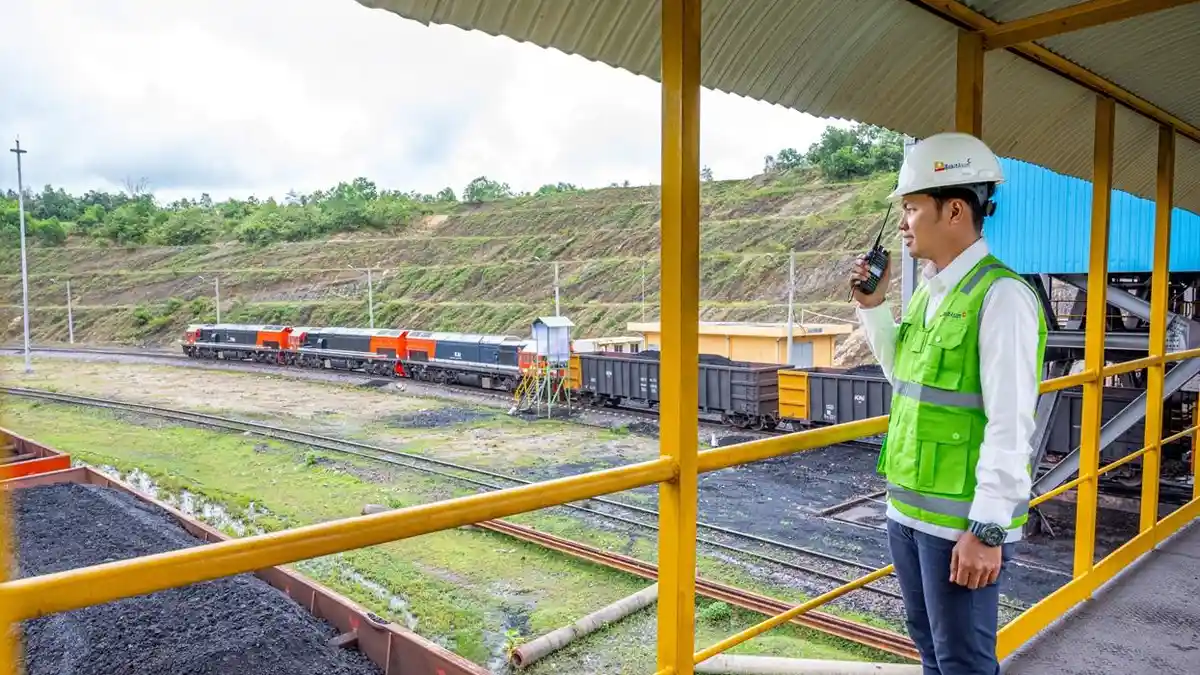 Bukit Asam Fokus Tingkatkan Kapasitas Angkutan Batu Bara - angkutan-bat-bara12.jpg