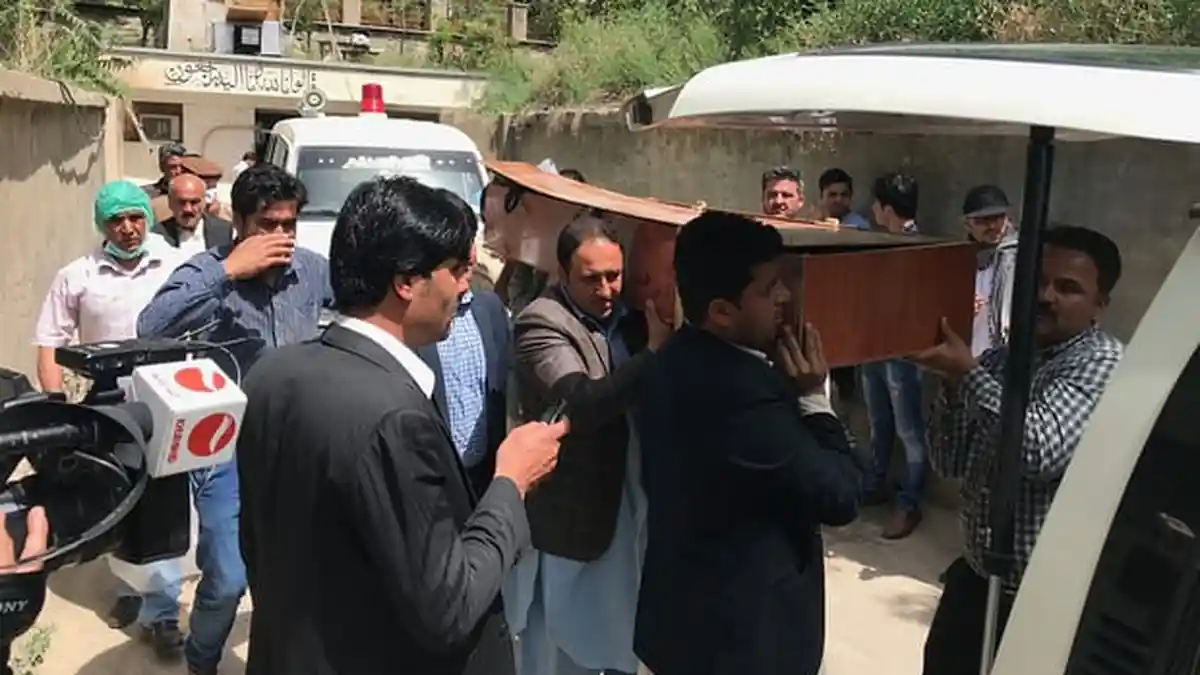 25 Orang Tewas Akibat Serangan Bom Bunuh Diri Beruntun di Afghanistan