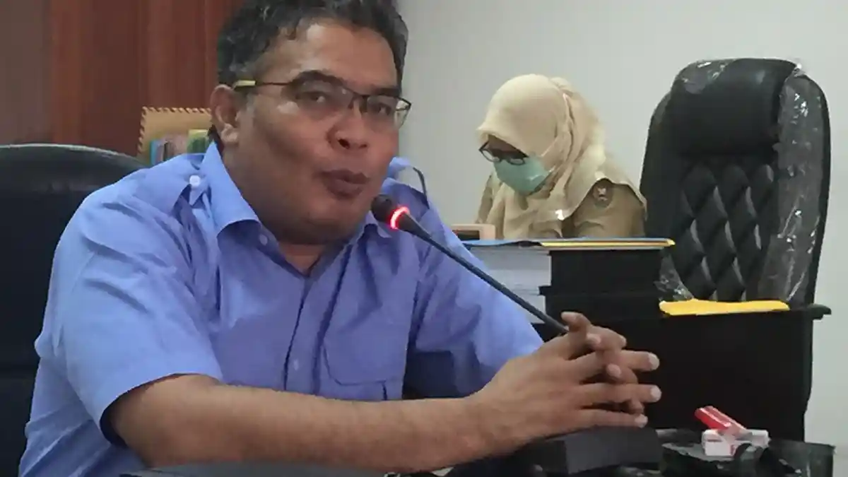 Anggota DPRD Maluku Richard Rahakbauw Usir dan Paksa Wartawan Hapus Rekaman Video