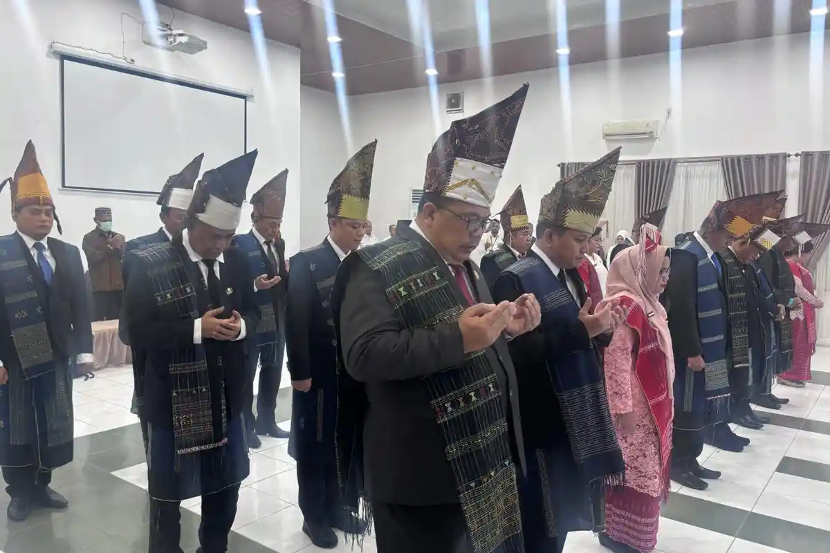 Sekda Junaedi Sitanggang Lantik 20 Pejabat Eselon II di Lingkungan Pemko Siantar, Ini Daftarnya