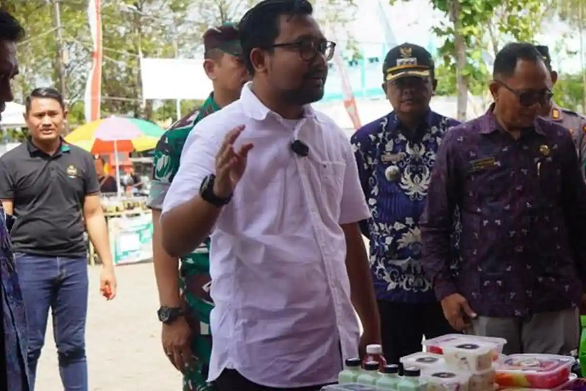 Wabup Nganjuk Mas Handy Buka Kegiatan Gerakan Pangan Murah dan B2SA di Lengkong