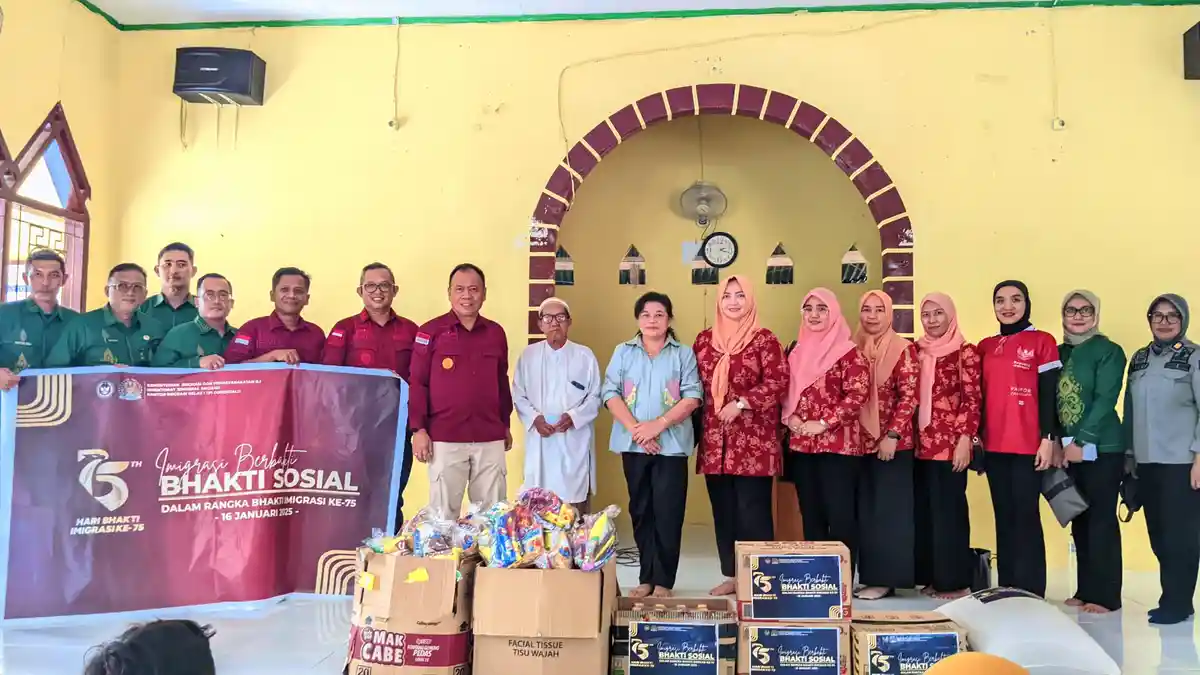 Imigrasi Gorontalo Beri Santunan untuk Anak-anak Santri Panti Asuhan Al-Hasanah - Suasana-penyerahan-santunan-anak-anak-Santri-Yayasan-Hidayatullah.jpg