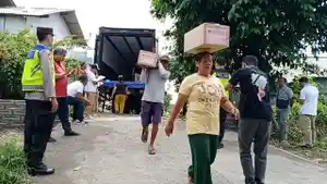 Proses-pengiriman-surat-suara-DPD-RI-ke-Gudang-KPU-Bangli-Jumat-1212024.jpg