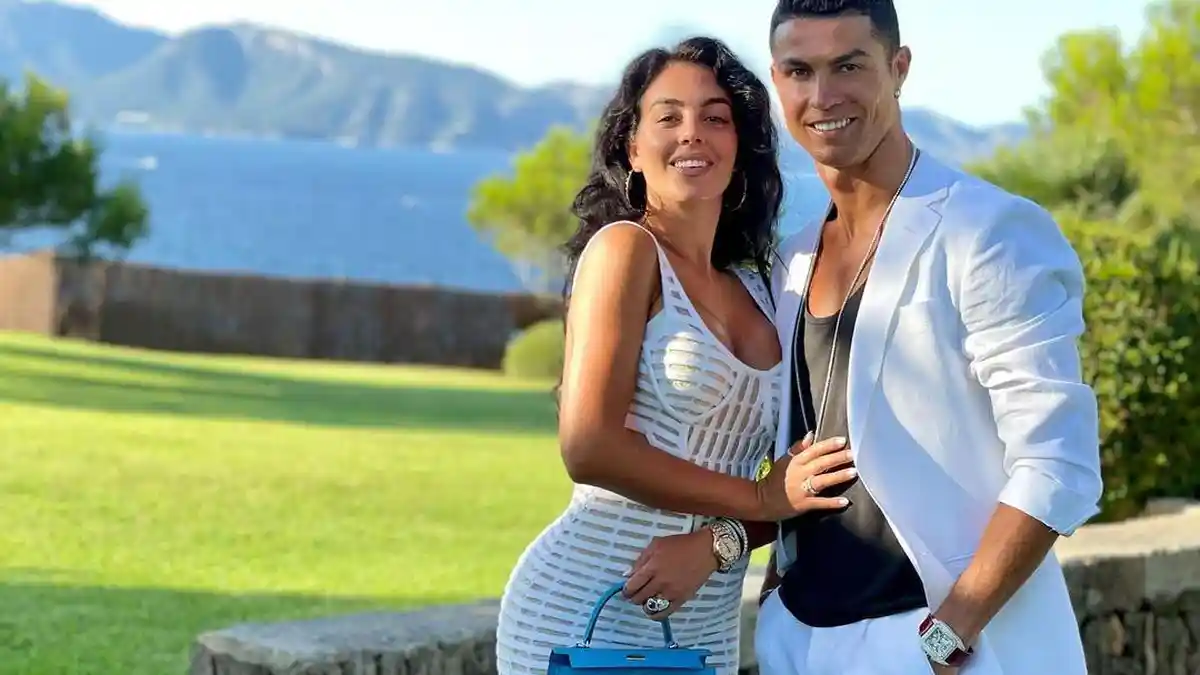 Jadi Pacar Cristiano Ronaldo dan Tajir Melintir, Mengapa Georgina Rodriguez Masih Bikin Serial?