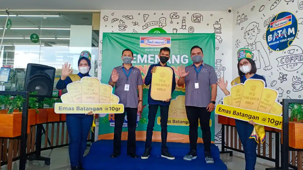 Indomaret Beri Hadiah Perdana THR untuk Pemenang Mingguan Pertama, Meky: Alhamdulillah