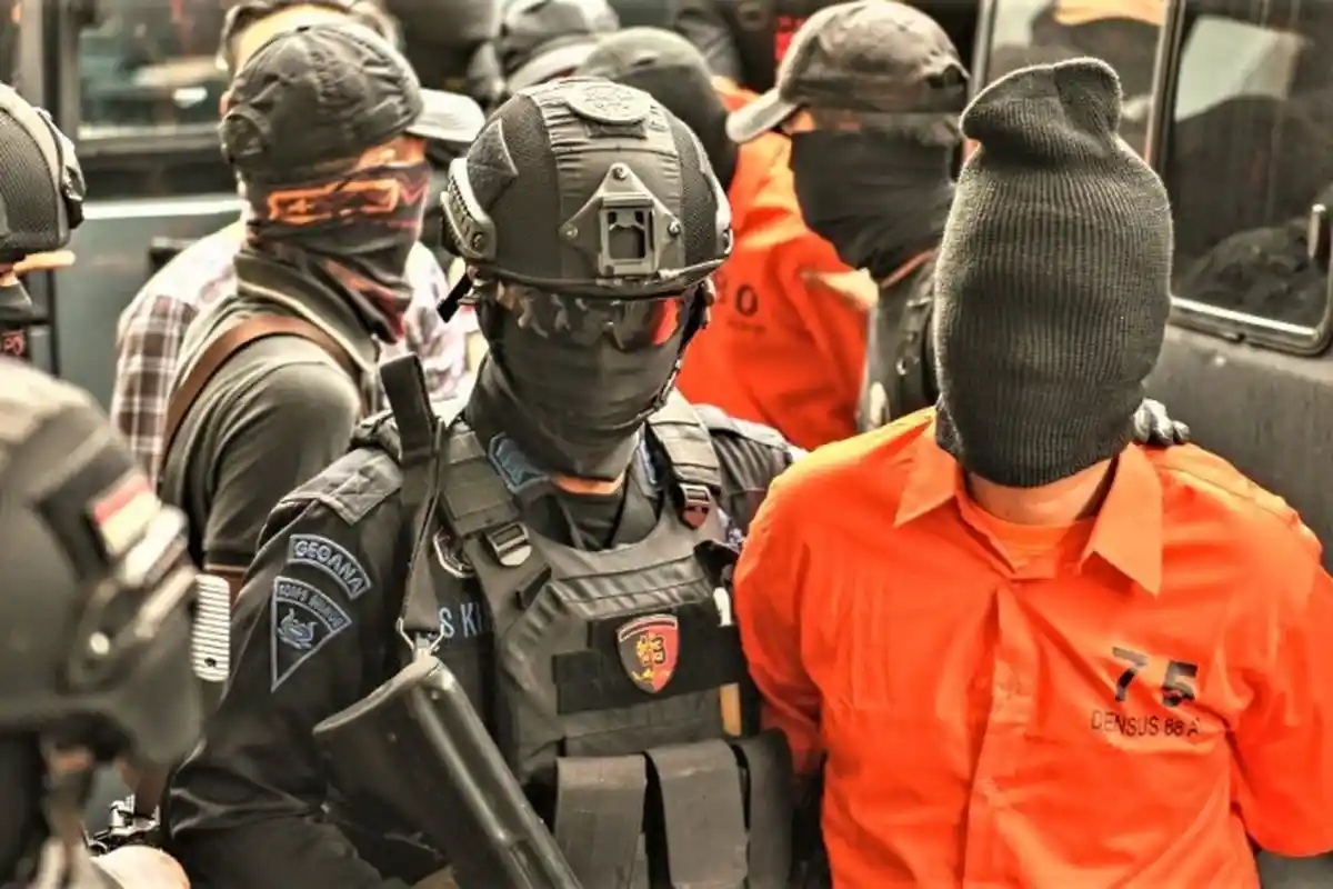 Pegawai BUMN Ternyata Terduga Teroris Jadi Perhatian, Jaringan Bomber Gereja Katedral Makassar