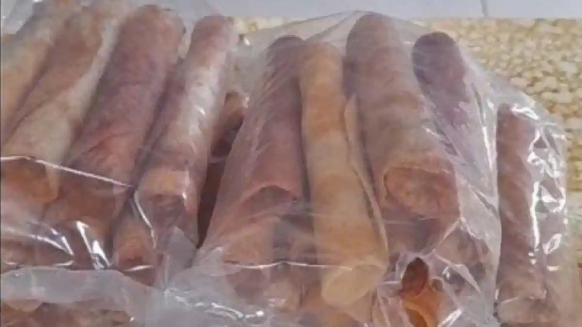 Potret Kuliner Sulawesi Utara, Kukis Gulung, Pas Jadi Suvenir Turis