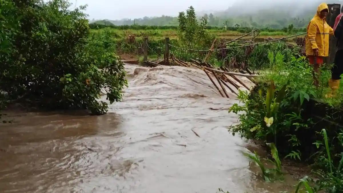 Air Sungai Bontocani Bone Meluap, Sawah Terendam, Akses Antar Kecamatan Terputus