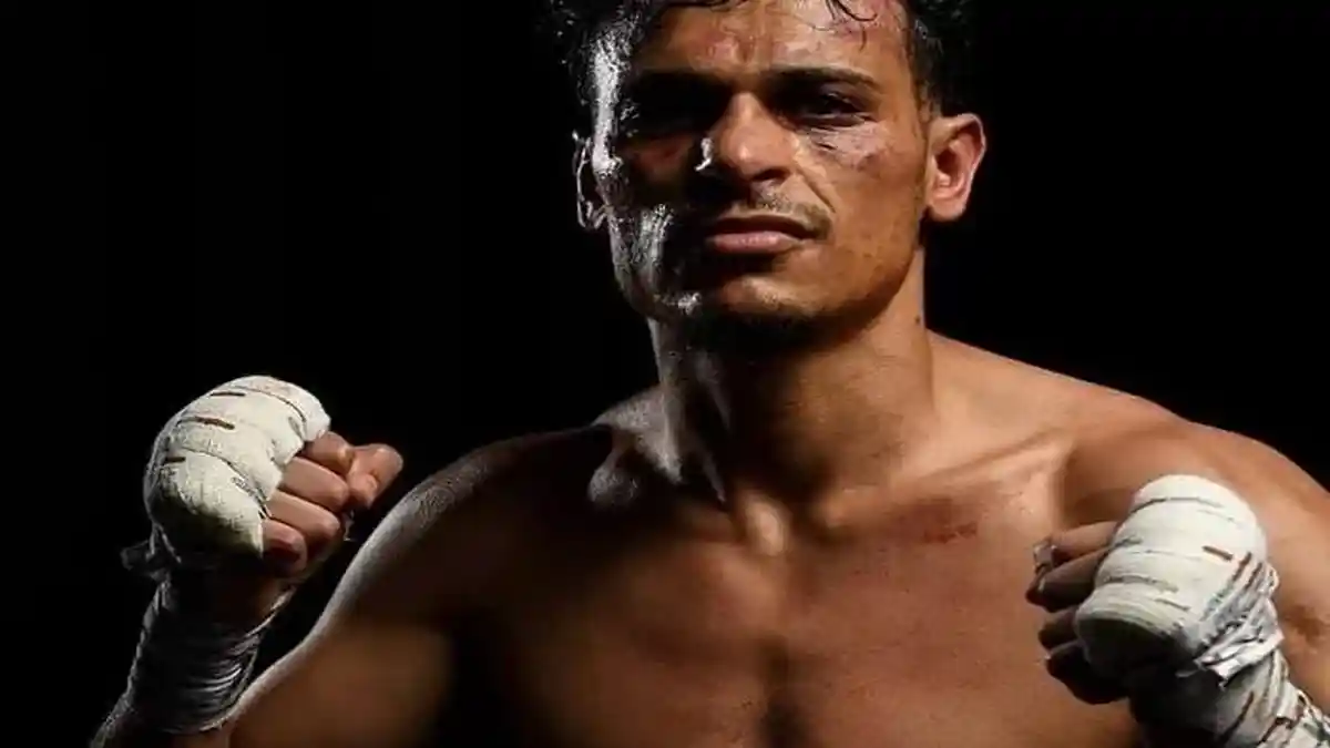 Jadwal Tinju Dunia, Malik Zinad Bakal Bikin Kejutan, Gantikan Artur Beterbiev Hadapi Dmitry Bivol 