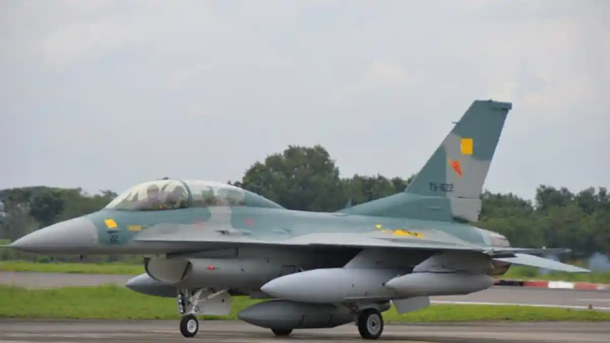 TNI AU Berhasil Upgrade F-16 Jadi Secanggih Pesawat Tempur Terbaru