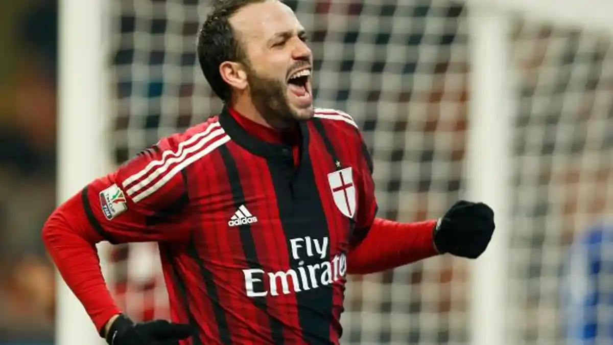 AC Milan vs Sassuolo 2-1: Jalannya Pertandingan