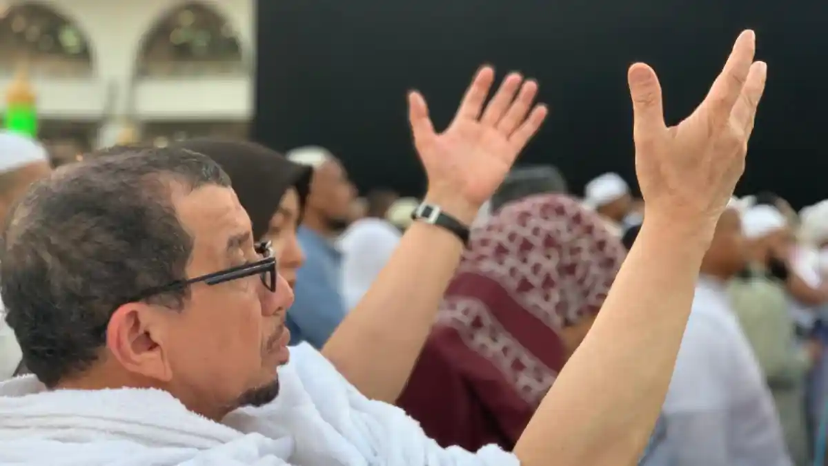 Habib Salim Segaf Umrah, Doakan Kemenangan PKS dan Prabowo-Sandi