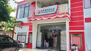 Kantor-Bawaslu-Mamuju-di-Jl-Umar-Dar-Kel.jpg