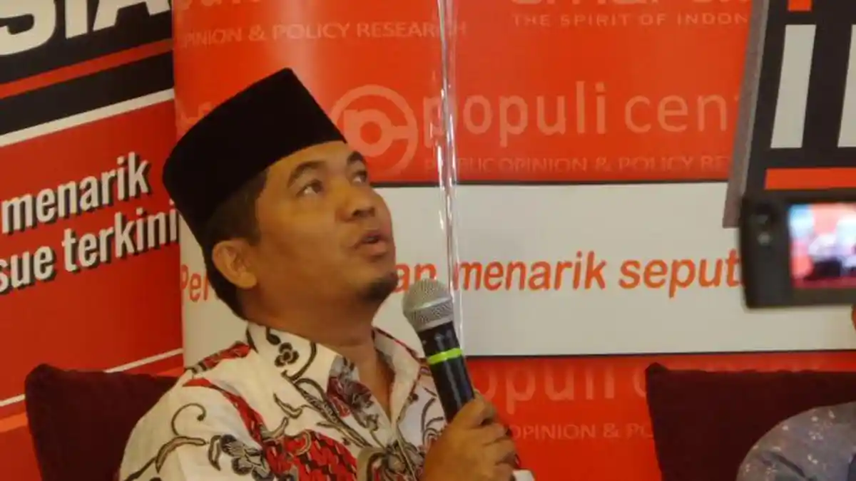Ray Rangkuti: 'Janji Dana Rp 1 Milyar Agus-Sylvi' Potensi Politik Uang