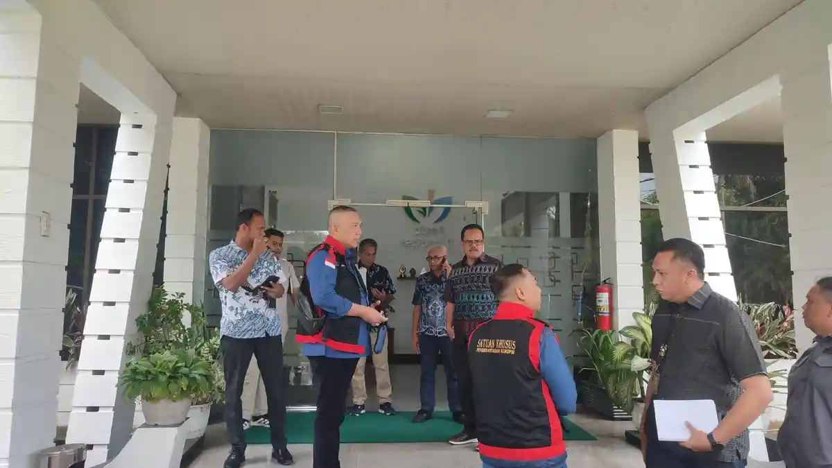 BREAKINGNEWS: Tim Kejaksaan Tinggi Sumut Geledah Kantor PTPN I Kasus Dugaan Korupsi 