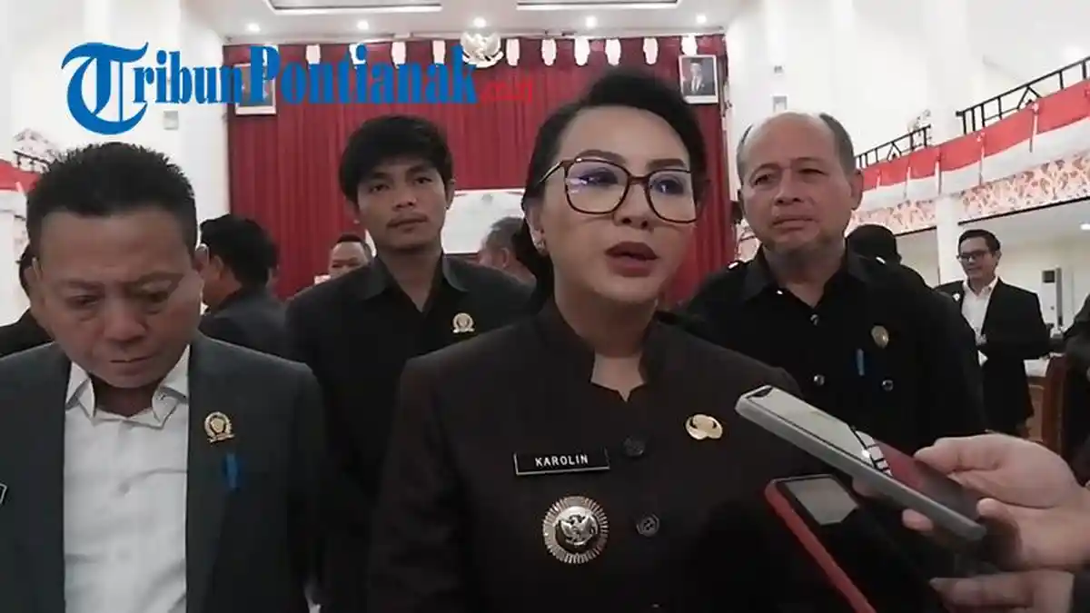 Bupati Landak Sampaikan 2 Raperda Inisiatif Eksekutif Kepada DPRD 