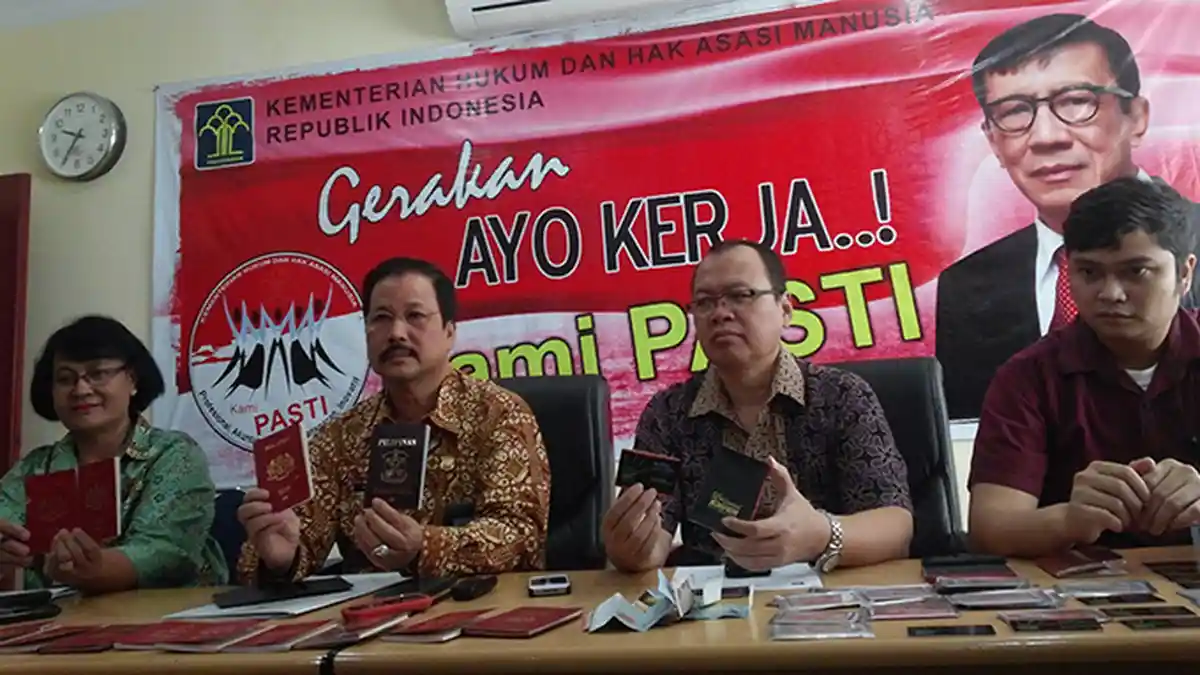 Diduga Menipu, Imigrasi Medan Tangkap 13 Warga Negara Malaysia