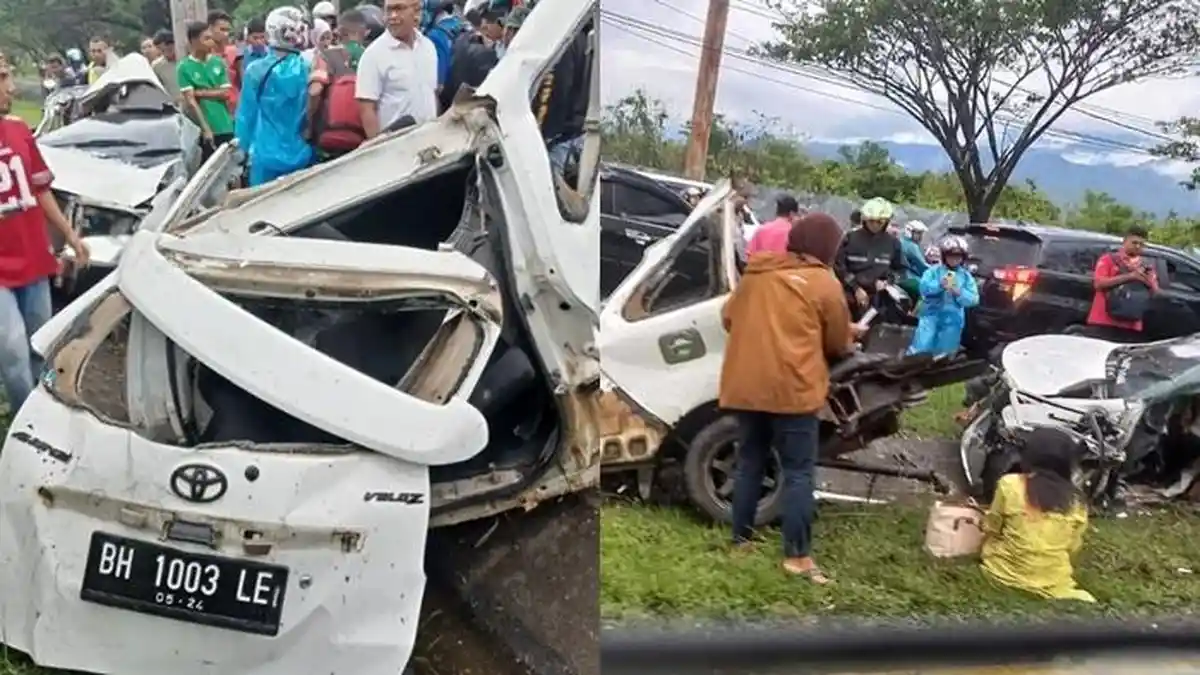 Kecelakaan Maut, Seorang Pengemudi Tewas, Mobil Hancur Setelah Menabrak Tiang Baliho