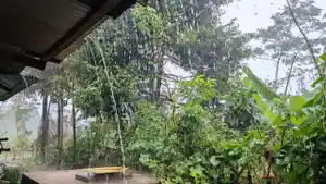 hujan-di-mataloko.jpg