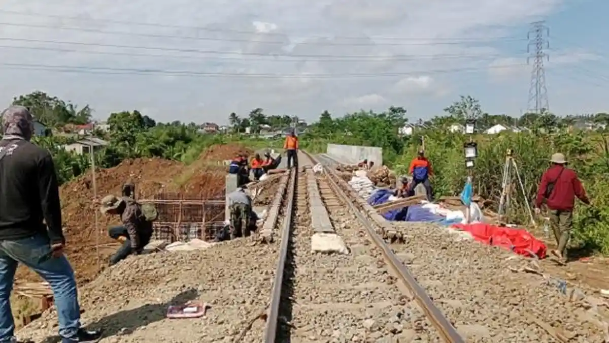 Perbaikan Rel Longsor Belum Beres, Perjalanan KA Pangrango Bogor-Sukabumi Dipastikan Normal