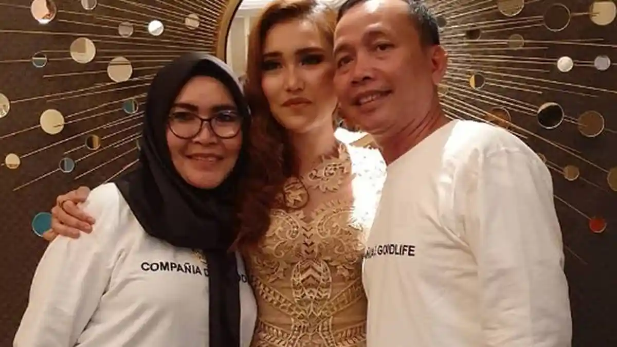Sejak Jadi Artis, Gaji PNS Ayah Ayu Ting Ting Tak Pernah Diambil, Segini Jumlahnya