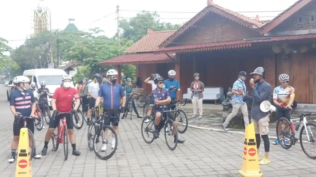 Kombinasikan Wisata Sepeda dan Sejarah, TWC Kembangkan Paket Wisata Bagi Goweser 