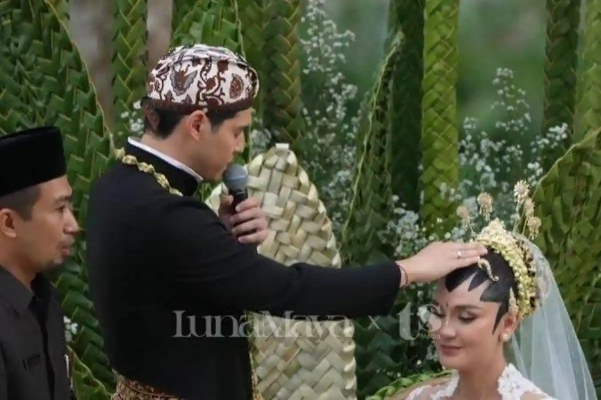 Seserahan Mewah Luna Maya, Ada Skincare hingga Tas Hermes