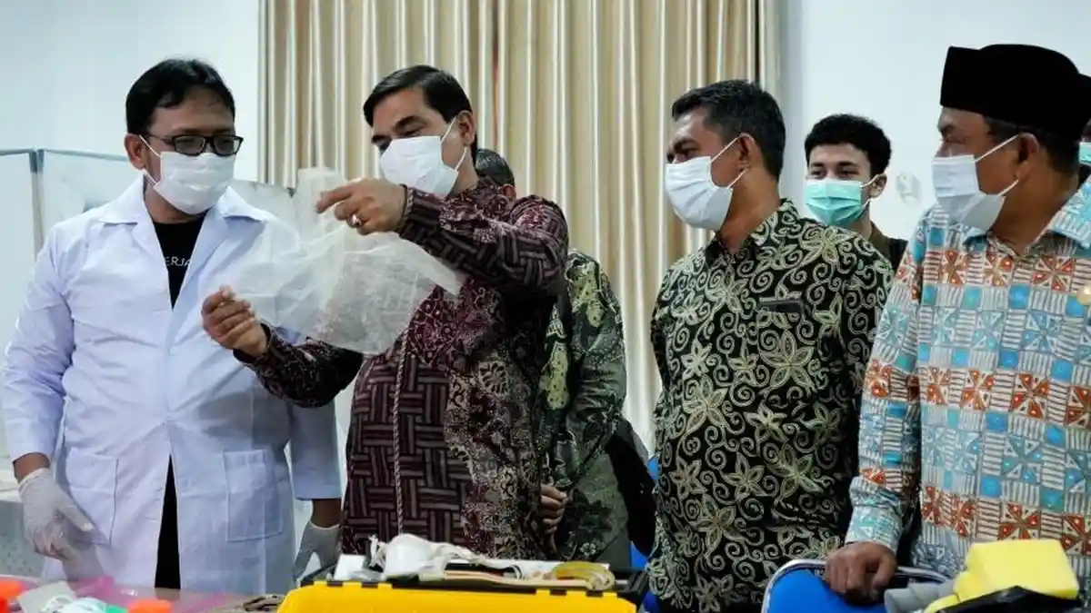 Perpusnas dan UIN Ar-Raniry Restorasi 130 Naskah Kuno Terdampak Banjir