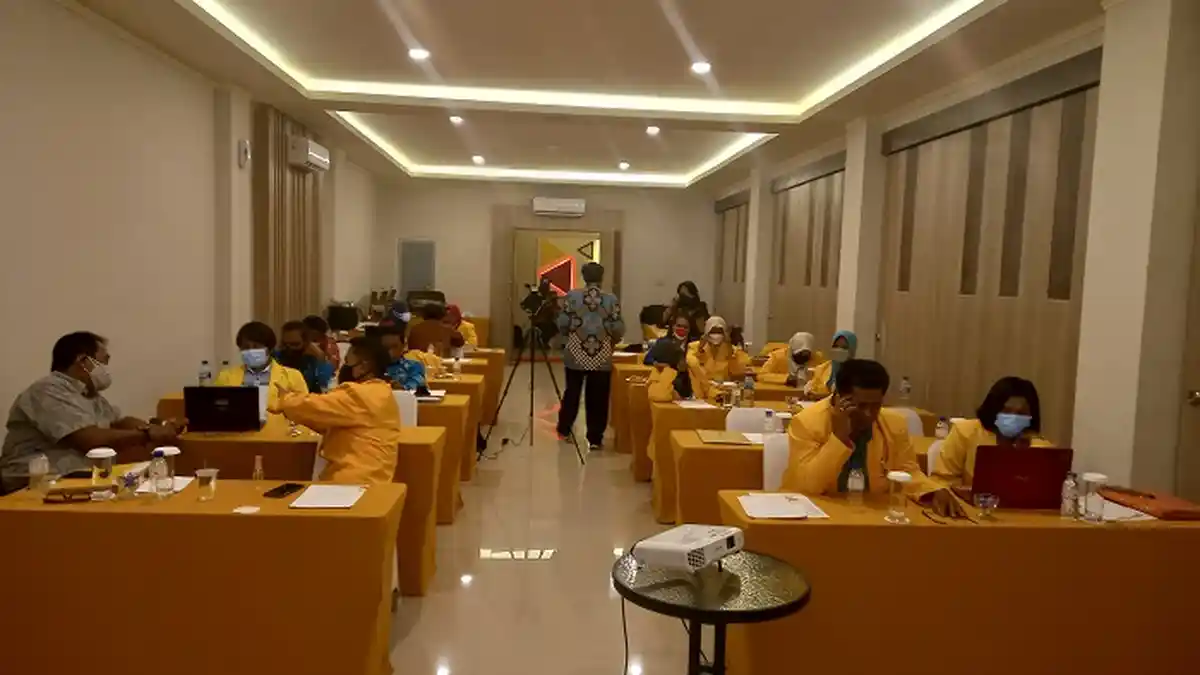 Sebagai Evaluasi Kerja, Universitas Terbuka Jayapura Gelar Rapat Kerja Daerah