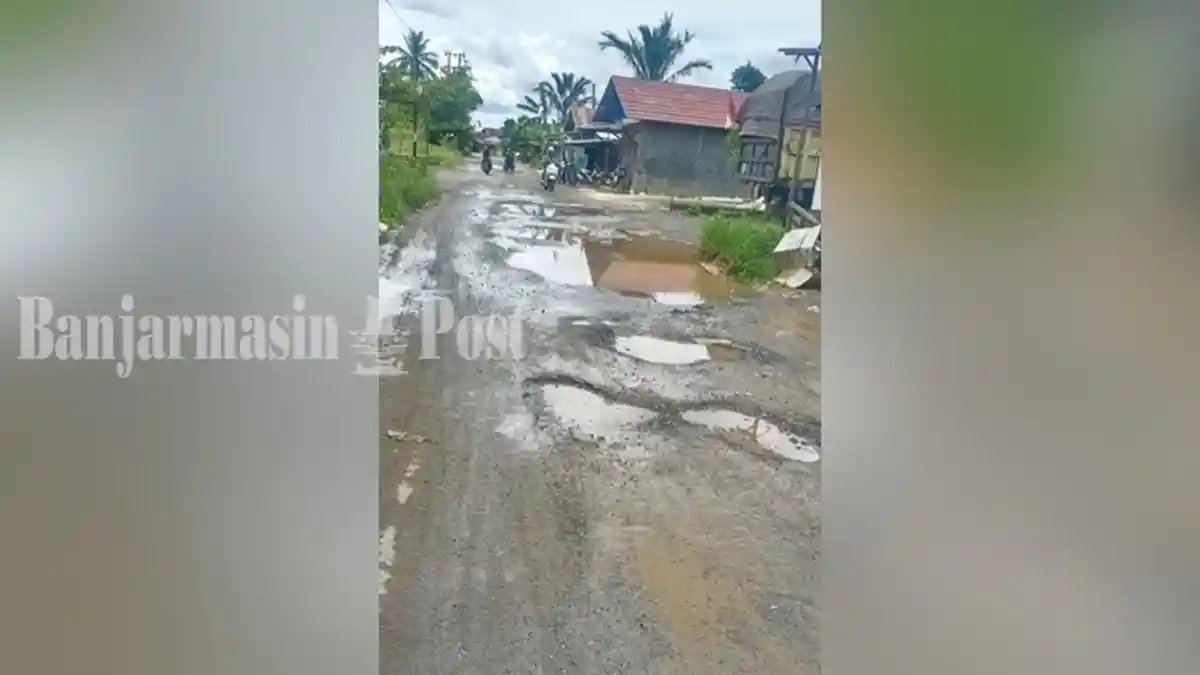 Warga Berharap Jalan Rusak Parah di Pingaran Ulu Kabupaten Banjar Segera Diperbaiki