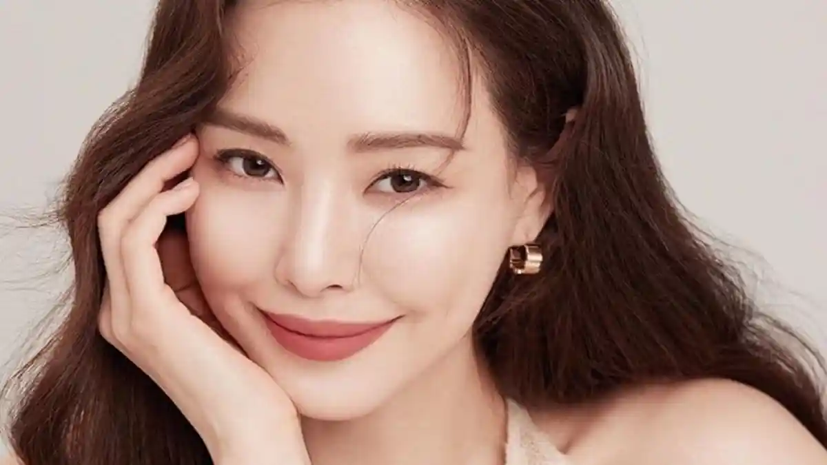 Honey Lee Nikahi Kekasih Bukan dari Kalangan Selebritas Hari Ini