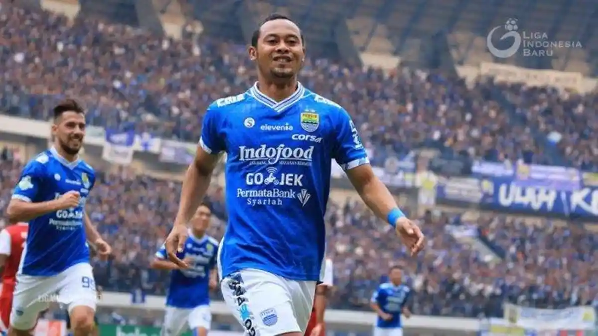 Foto Atep Rizal Mantan Kapten Persib Bandung Terpampang di Instagram Mitra Kukar: Welcome LA