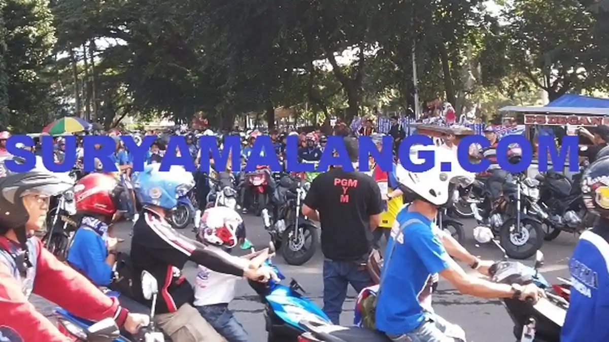 Konvoi Aremania Bikin Aktivitas Warga Terganggu
