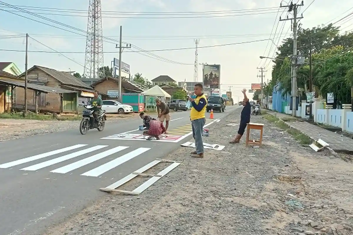 Komitmen Wujudkan Kabupaten Layak Anak, Dishub Mesuji Buat Zebra Cross