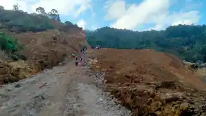 Camat-MalalakUlya-d.jpg