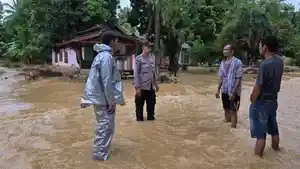 banjir-desa-sumber-rejeki-kolaka-watubangga.jpg