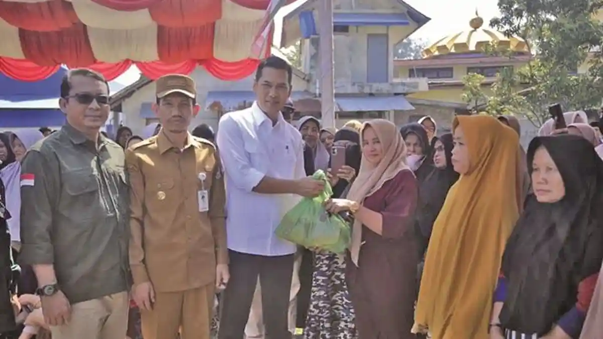 Sekda Aceh Tinjau Pangan Murah di Meulaboh, Pastikan Stabilitas Harga