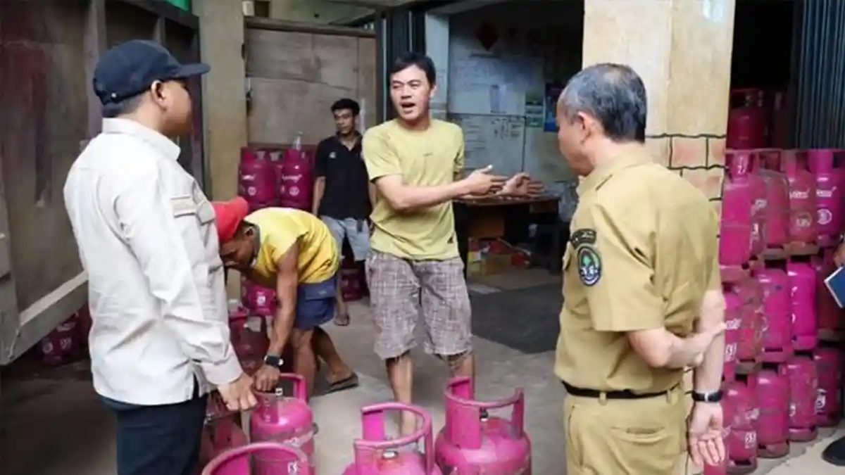 DPRD dan Pertamina Sidak Agen LPG di Ketapang, Pastikan Gas Tepat Sasaran
