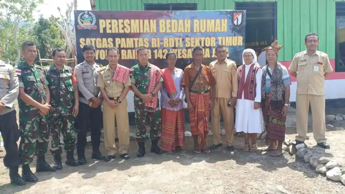 Satgas Yonif Raider 142/KJ Sudah Bedah Tiga Rumah Warga Belu