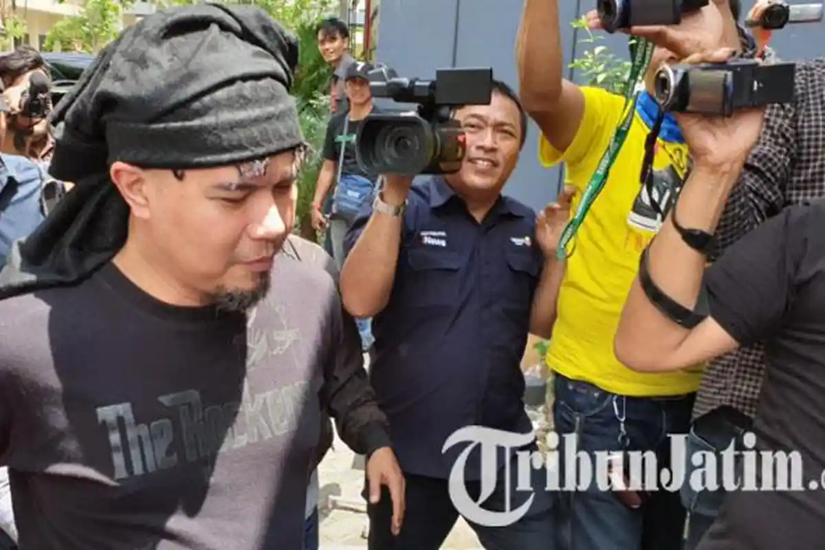 Update Kasus Ahmad Dhani, Terungkap Alasan Sang Artis Tak Ditahan hingga Transkrip Vlog Jadi Bukti