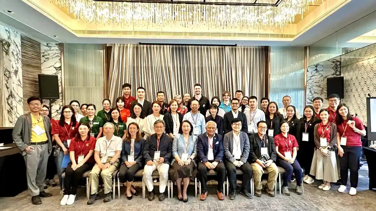 Geopark Belitong Bangka Belitung Angkat Eco Print di Forum APGN Hongkong