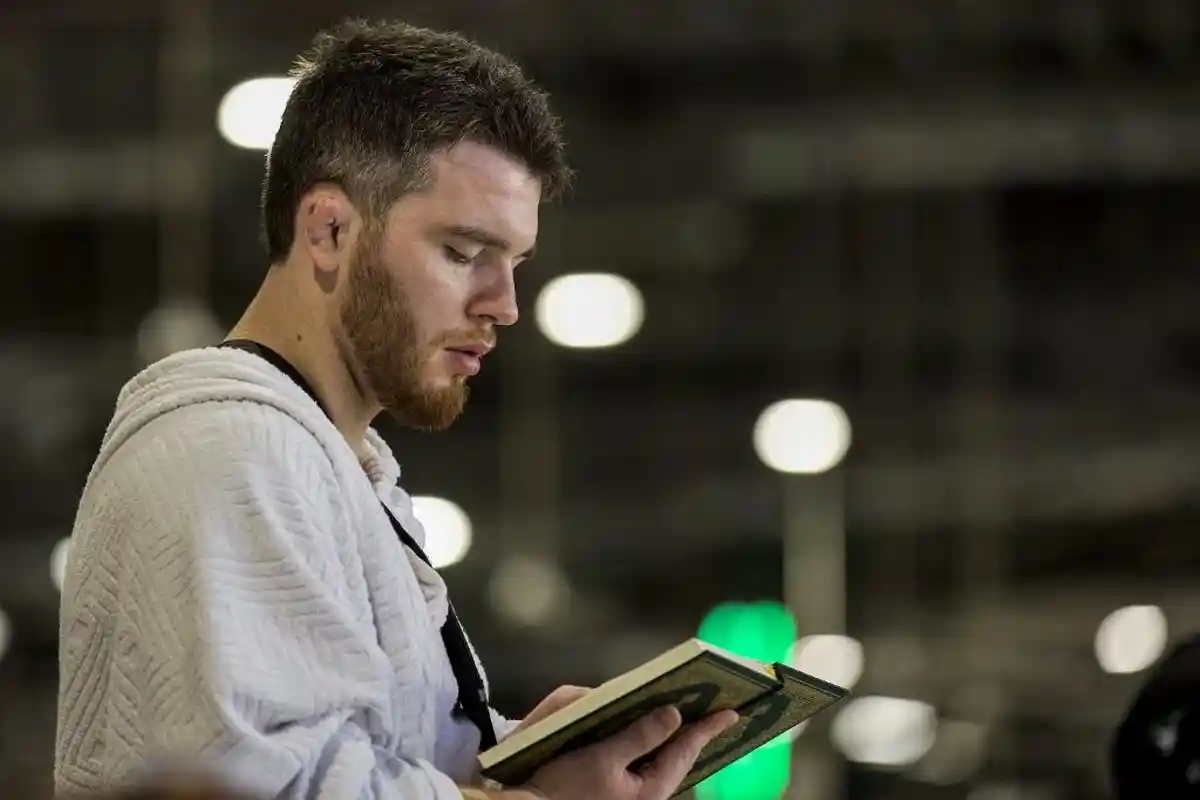 Doa Dzikir Petang setelah Sholat Maghrib, Satu Bacaan Ini Jika Diamalkan akan Dijamin Pahala Surga !