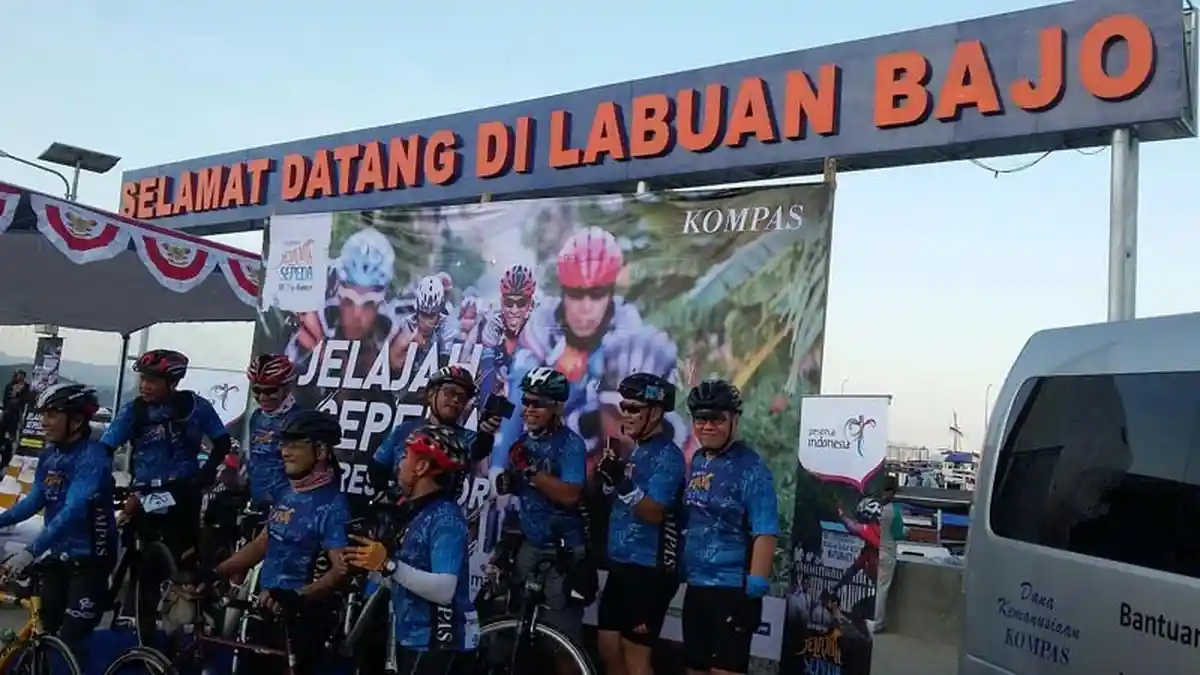 Rute Labuan Bajo-Ruteng Menantang, Banyak Pesepeda Dievakuasi Dengan Kendaraan