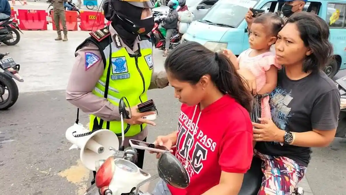 Mulai Senin Korlantas akan Gelar Operasi Patuh 2024, Ada 14 Pelanggaran yang akan Kena Tegur