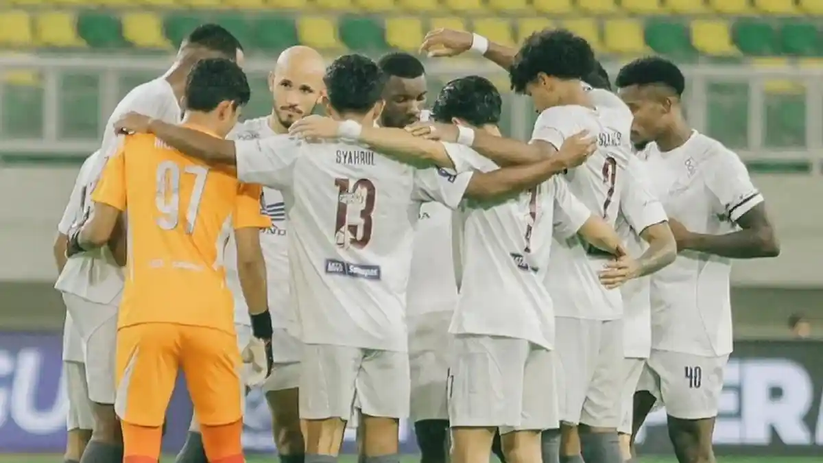 PSM Makassar Terpuruk ke Dasar Klasemen Super League, Imran Amirullah ...