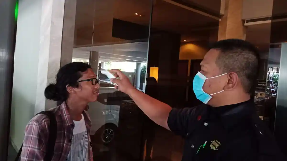 Prevent The Spread of Corona Virus, I Hotel Batam Install Thermal Scanner