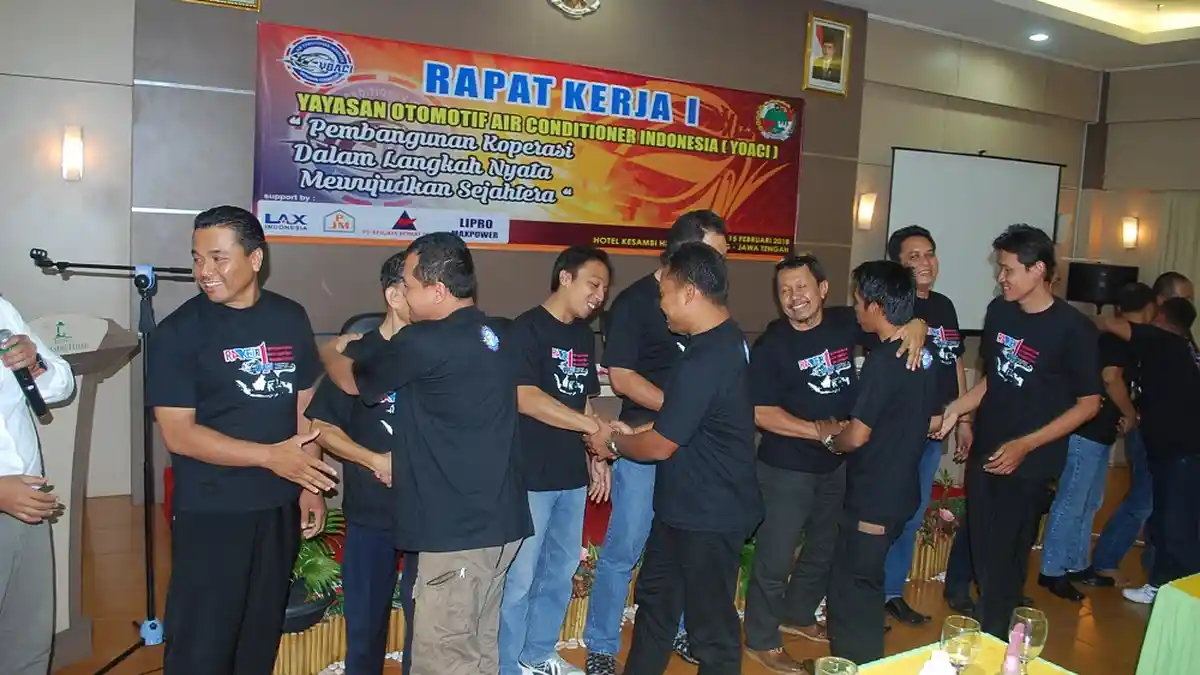 Geliatkan Bisnis, Komunitas Bengkel AC Mobil Kompak Dirikan Koperasi