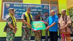 TNI-di-Desa-Inbate.jpg